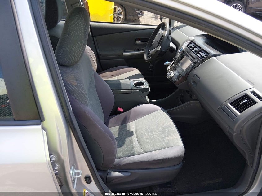 2013 Toyota Prius v VIN JTDZN3EU0D3194247 IAAI salvage auction — NORMAL WEAR, Regular Certificate (Iowa), sold $2,500 on 2026-07-29 (photo 5)