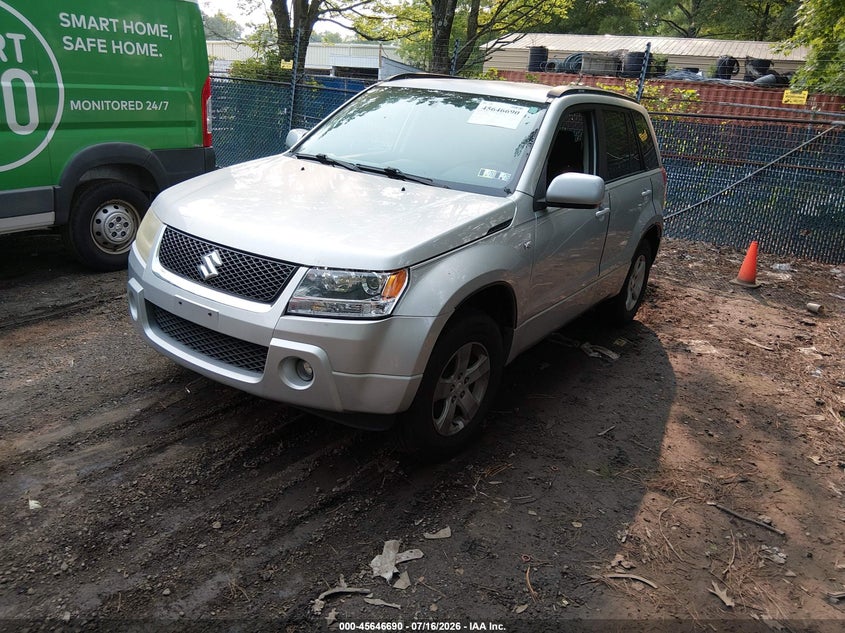 2006 Suzuki Grand vitara VIN JS3TD943564103301 IAAI salvage auction — NORMAL WEAR, Clear (Virginia), sold $25 on 2026-07-30 (photo 2)