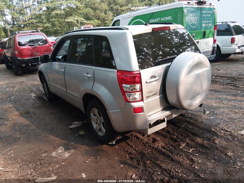 2006 Suzuki Grand vitara VIN JS3TD943564103301 IAAI salvage auction — NORMAL WEAR, Clear (Virginia), sold $25 on 2026-07-30 (photo 3)