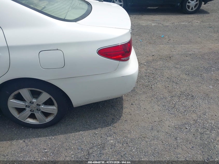 2005 Lexus Es 330 VIN JTHBA30G355096588 IAAI salvage auction — NORMAL WEAR, Clear (Virginia), sold $25 on 2026-07-30 (photo 6)