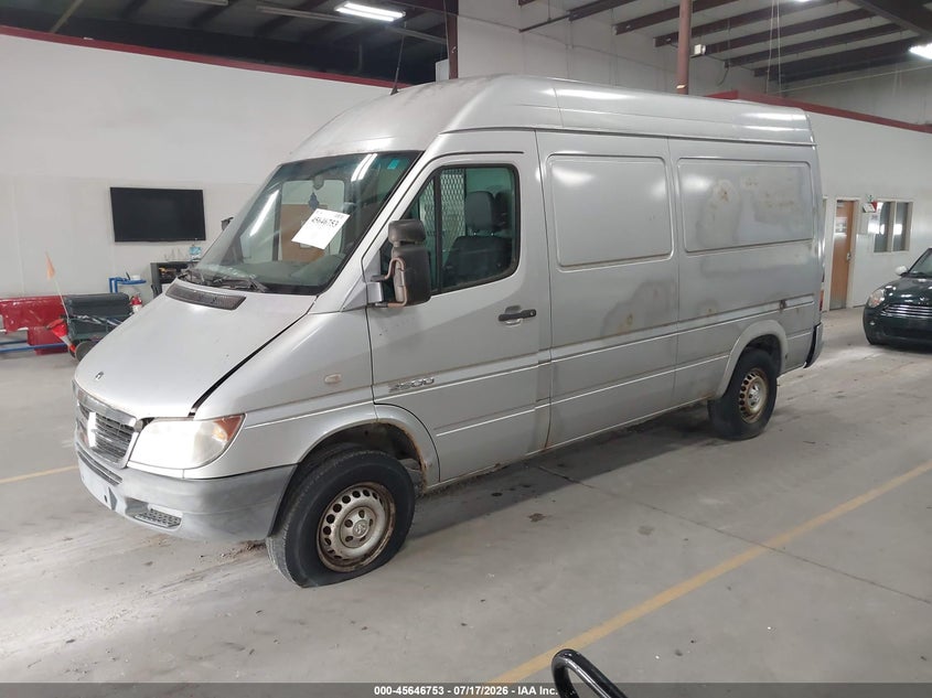2004 Dodge Sprinter VIN WD2PD644745676813 IAAI salvage auction — NORMAL WEAR, Clear (Michigan), sold $525 on 2026-07-27 (photo 2)