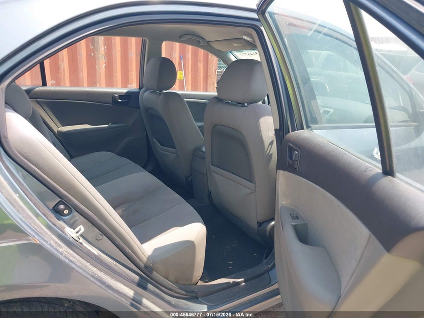 2010 Hyundai Sonata VIN 5NPET4AC9AH592743 IAAI salvage auction — NORMAL WEAR, Clear (Virginia), sold $200 on 2026-07-30 (photo 8)