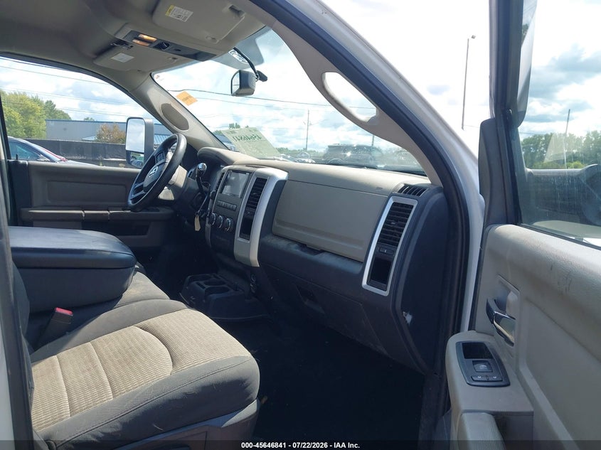 2012 Ram 2500 VIN 3C6UD5DL8CG211526 IAAI salvage auction — SIDE, Salvage (Ohio), sold $5,400 on 2026-07-31 (photo 5)