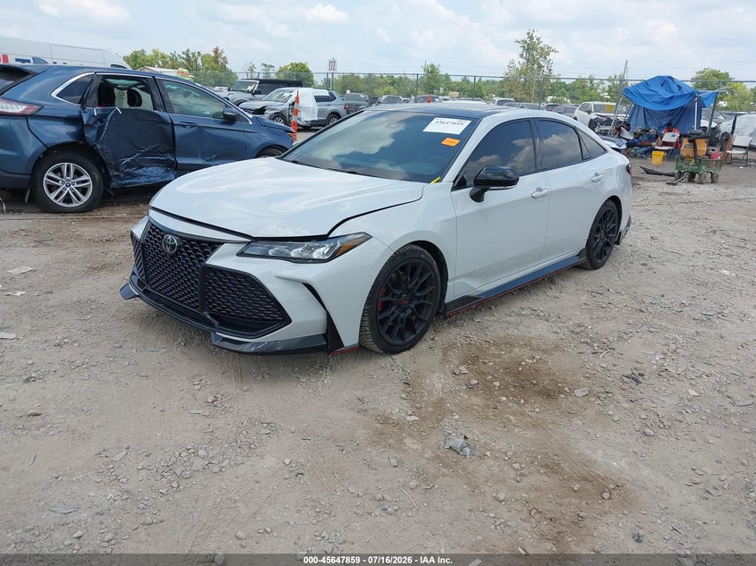 2021 Toyota Avalon VIN 4T1FZ1FB4MU060050 IAAI salvage auction — REAR END, Salvage Title, sold $17,700 on 2026-08-20 (photo 2)