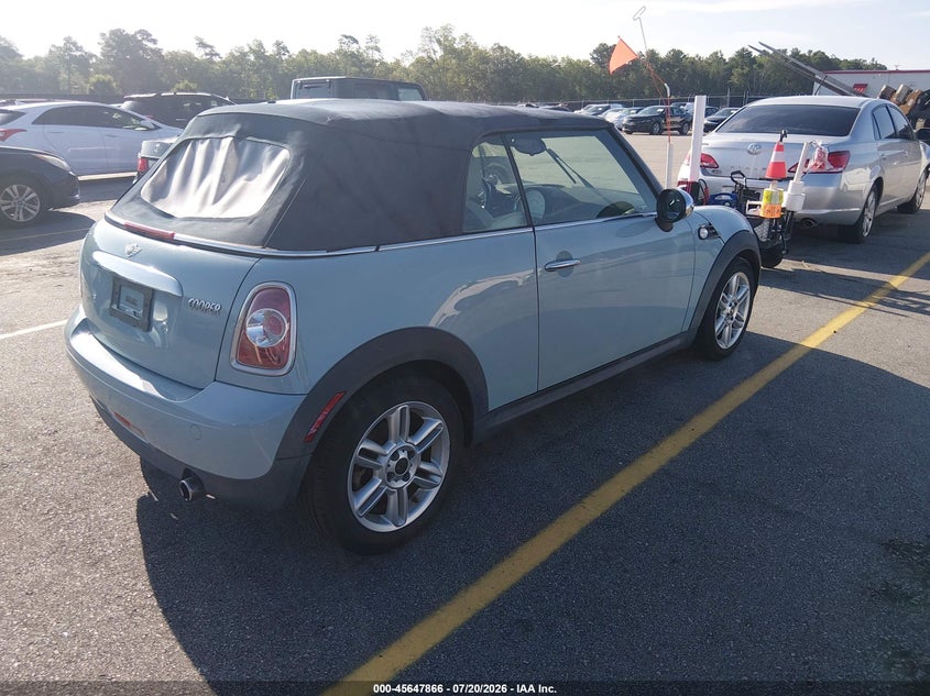 2013 Mini Convertible VIN WMWZN3C50DT568123 IAAI salvage auction — NORMAL WEAR, Clear (South Carolina), sold $25 on 2026-07-29 (photo 4)