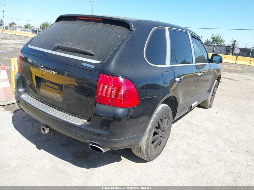 2006 Porsche Cayenne VIN WP1AA29P86LA22069 IAAI salvage auction — NORMAL WEAR, Salvage Title - Dealer (California), sold $100 on 2026-07-30 (photo 4)