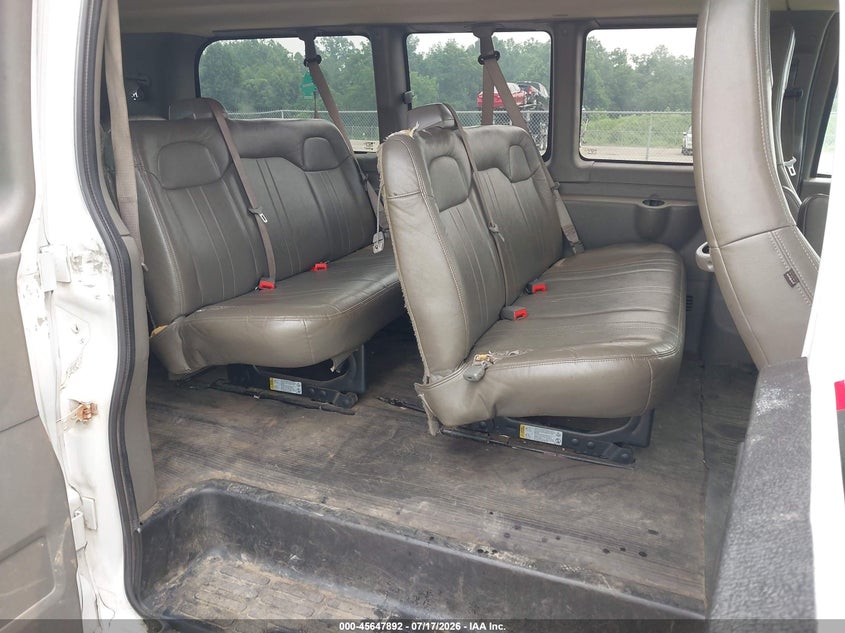 2020 Chevrolet Express 2500 VIN 1GAWGEFP1L1233531 IAAI salvage auction — NORMAL WEAR, Sf97 (Maryland), sold $13,800 on 2026-08-31 (photo 8)