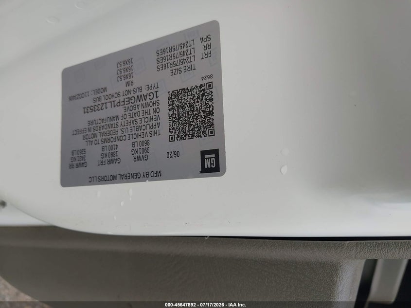 2020 Chevrolet Express 2500 VIN 1GAWGEFP1L1233531 IAAI salvage auction — NORMAL WEAR, Sf97 (Maryland), sold $13,800 on 2026-08-31 (photo 9)