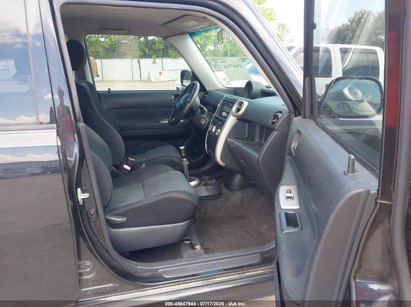 2006 Scion Xb VIN JTLKT334864077219 IAAI salvage auction — NORMAL WEAR, Clear (Missouri), sold $25 on 2026-07-28 (photo 5)