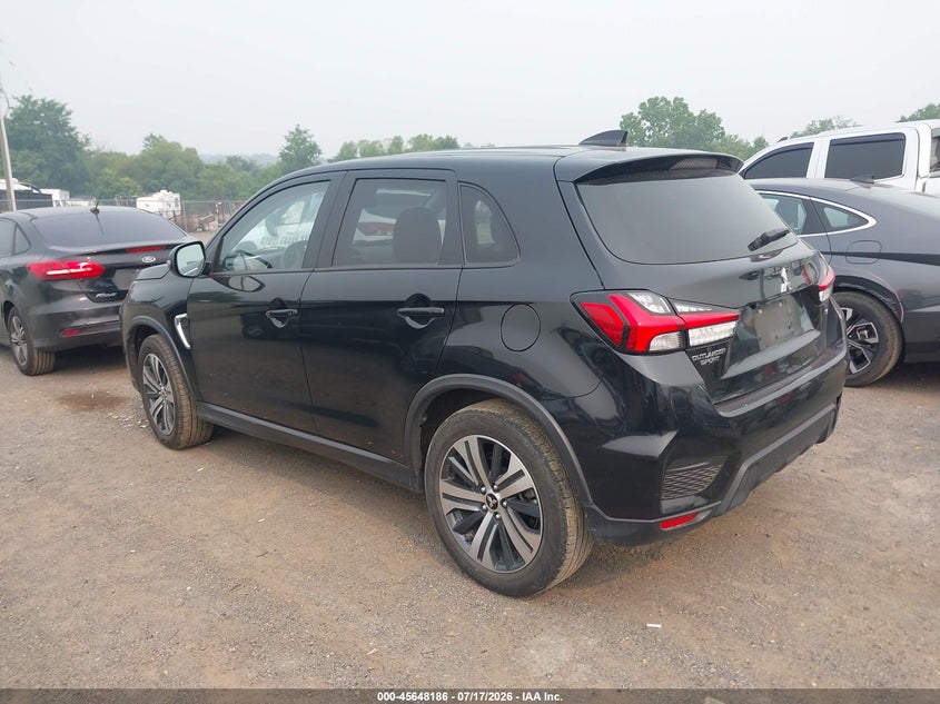 2024 Mitsubishi Outlander VIN JA4ARUAU7RU014822 IAAI salvage auction — RIGHT SIDE, Enterprise Vehicles Clear Only (Alabama), sold $3,600 on 2026-07-26 (photo 3)