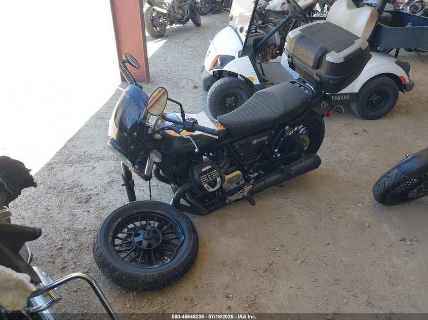 2017 Moto guzzi V9 VIN ZGULHU018HM000352 IAAI salvage auction — FRONT END, Salvage (California), sold $25 on 2026-08-12 (photo 2)