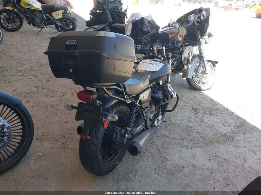 2017 Moto guzzi V9 VIN ZGULHU018HM000352 IAAI salvage auction — FRONT END, Salvage (California), sold $25 on 2026-08-12 (photo 4)