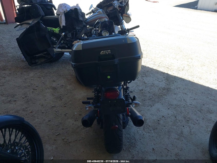 2017 Moto guzzi V9 VIN ZGULHU018HM000352 IAAI salvage auction — FRONT END, Salvage (California), sold $25 on 2026-08-12 (photo 6)