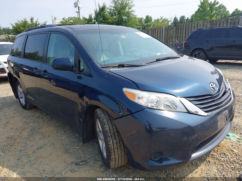 2012 Toyota Sienna VIN 5TDKK3DC9CS239198 IAAI salvage auction — NORMAL WEAR, Clear (Virginia), sold $275 on 2026-07-27 (photo 1)