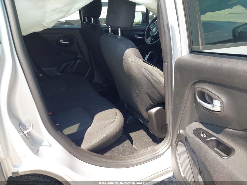 2020 Jeep Renegade VIN ZACNJBAB7LPL44015 IAAI salvage auction — NORMAL WEAR, Wait Title, sold $75 on 2026-07-30 (photo 8)