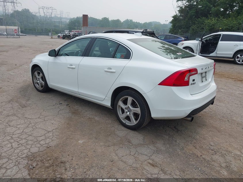 2012 Volvo S60 VIN YV1622FS3C2132522 IAAI salvage auction — NORMAL WEAR, Clear (Pennsylvania), sold $375 on 2026-07-24 (photo 3)
