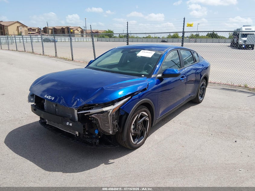 2025 Kia K4 VIN 3KPFU4DE1SE171720 IAAI salvage auction — LEFT FRONT, Original (Texas), sold $8,500 on 2026-07-29 (photo 2)