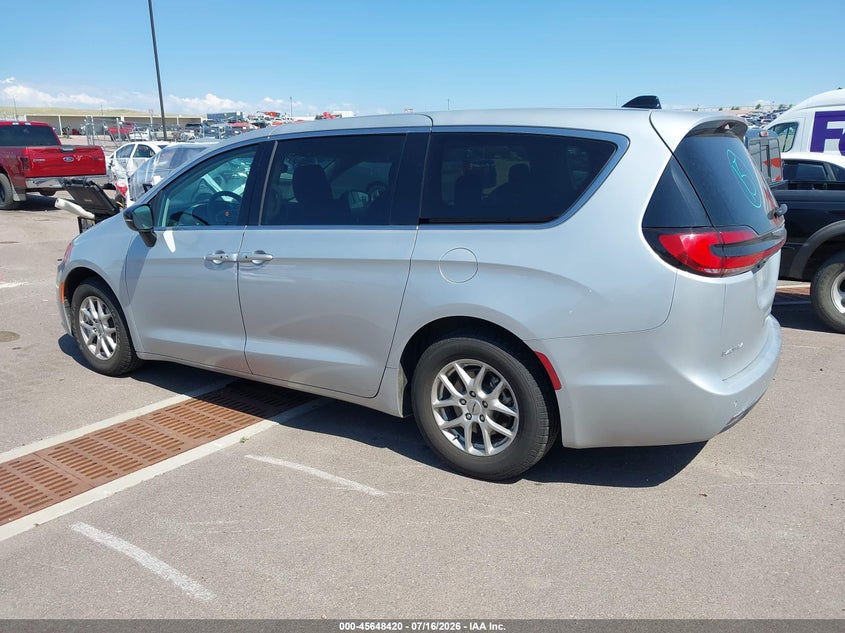 2024 Chrysler Pacifica VIN 2C4RC1BG8RR167482 IAAI salvage auction — SIDE, Enterprise Vehicles Clear Only (New York), sold $12,200 on 2026-07-28 (photo 3)