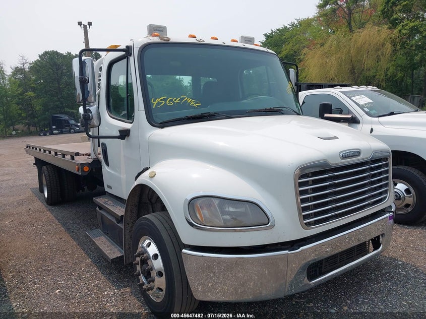 2012 Freightliner M2 106 VIN 1FVACWDT4CHBH0289 IAAI salvage auction — UNKNOWN, Clear (New York), sold $16,100 on 2026-07-28 (photo 1)