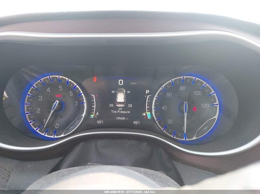 2018 Chrysler Pacifica VIN 2C4RC1GG4JR186480 IAAI salvage auction — FRONT END, Salvage Title, sold $3,500 on 2026-08-01 (photo 7)