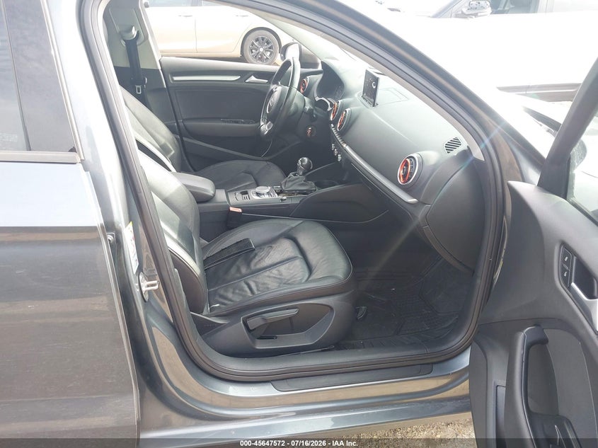 2015 Audi A3 VIN WAUACGFFXF1005366 IAAI salvage auction — NORMAL WEAR, Original (Texas), sold $25 on 2026-07-29 (photo 5)