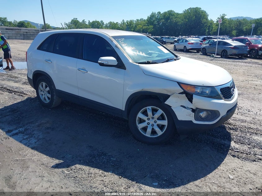 2013 Kia Sorento VIN 5XYKT3A18DG393934 IAAI salvage auction — RIGHT FRONT, Clear (South Carolina), sold $1,400 on 2026-07-17 (photo 1)