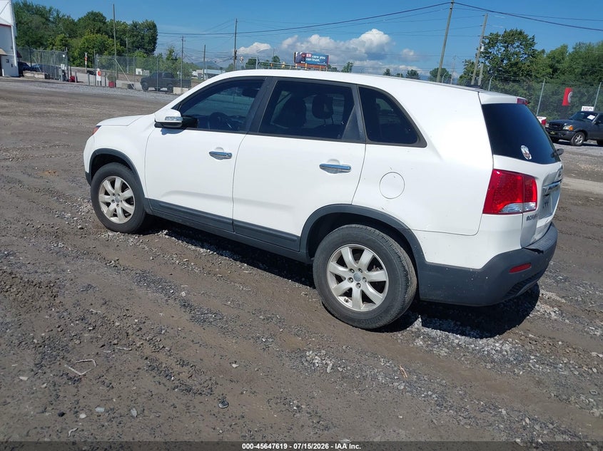 2013 Kia Sorento VIN 5XYKT3A18DG393934 IAAI salvage auction — RIGHT FRONT, Clear (South Carolina), sold $1,400 on 2026-07-17 (photo 3)