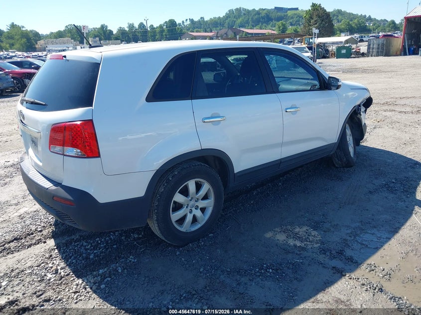 2013 Kia Sorento VIN 5XYKT3A18DG393934 IAAI salvage auction — RIGHT FRONT, Clear (South Carolina), sold $1,400 on 2026-07-17 (photo 4)