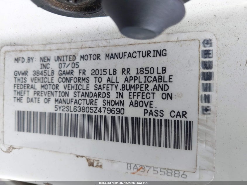 2005 Pontiac Vibe VIN 5Y2SL63805Z479690 IAAI salvage auction — NORMAL WEAR, Clear (Georgia), sold $375 on 2026-07-29 (photo 9)