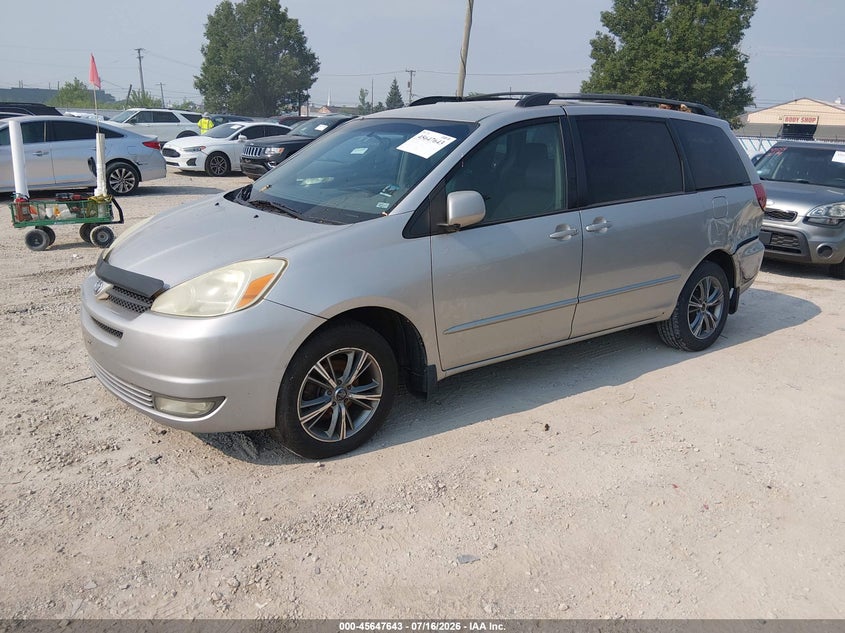 2004 Toyota Sienna VIN 5TDBA22C84S006835 IAAI salvage auction — NORMAL WEAR, Clear (Illinois), sold $475 on 2026-07-28 (photo 2)