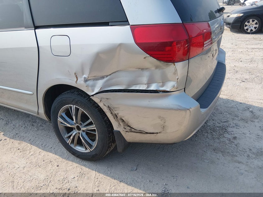 2004 Toyota Sienna VIN 5TDBA22C84S006835 IAAI salvage auction — NORMAL WEAR, Clear (Illinois), sold $475 on 2026-07-28 (photo 6)