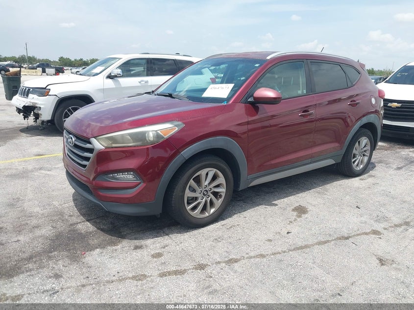 2017 Hyundai Tucson VIN KM8J33A40HU289038 IAAI salvage auction — NORMAL WEAR, Salvage Title, sold $1,800 on 2026-07-23 (photo 2)