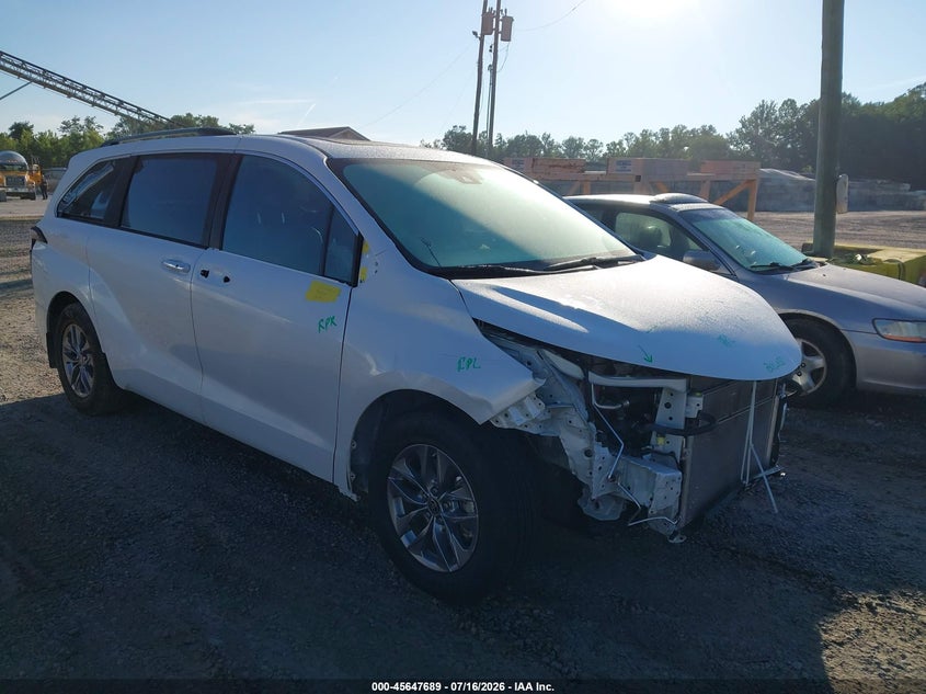 2025 Toyota Sienna VIN 5TDJRKEC1SS234978 IAAI salvage auction — FRONT END, Salvage Title, sold $22,050 on 2026-08-21 (photo 1)