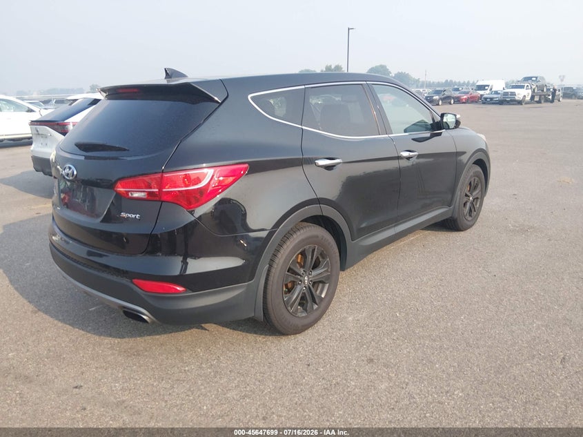 2013 Hyundai Santa fe VIN 5XYZU3LB0DG054750 IAAI salvage auction — SIDE, Clear (Minnesota), sold $300 on 2026-07-29 (photo 4)