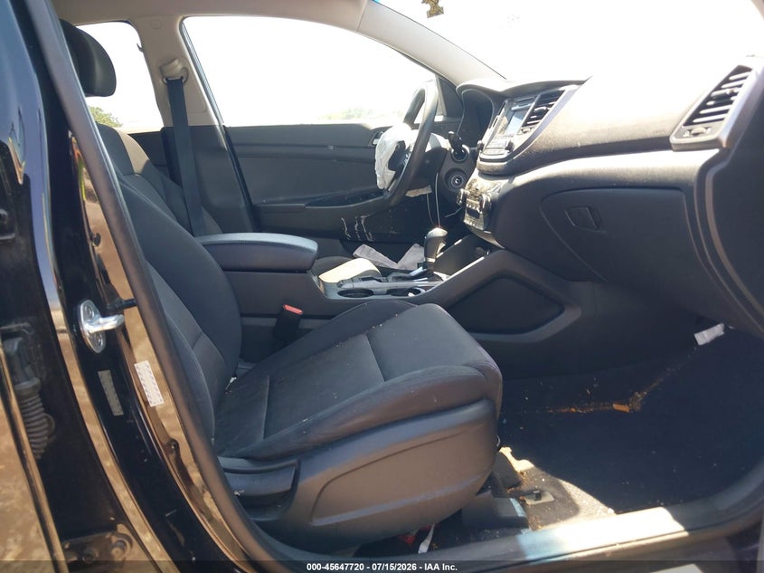 2017 Hyundai Tucson VIN KM8J23A47HU411039 IAAI salvage auction — FRONT END, Clear (South Carolina), sold $1,950 on 2026-07-17 (photo 5)