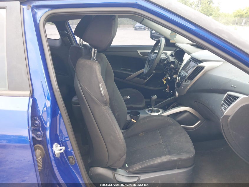 2015 Hyundai Veloster VIN KMHTC6AD7FU224615 IAAI salvage auction — THEFT, Junk Bill Of Sale Mv2459 (Wisconsin), sold $25 on 2026-07-28 (photo 5)