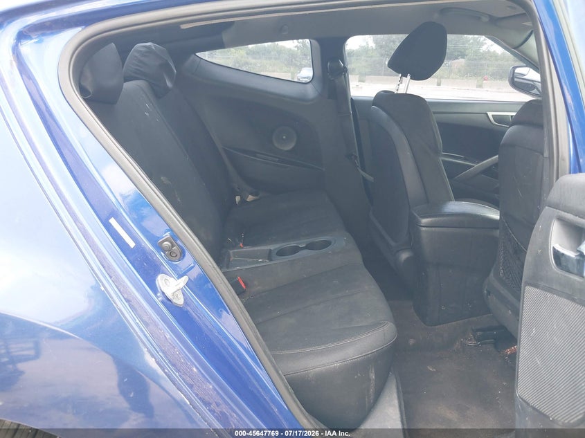 2015 Hyundai Veloster VIN KMHTC6AD7FU224615 IAAI salvage auction — THEFT, Junk Bill Of Sale Mv2459 (Wisconsin), sold $25 on 2026-07-28 (photo 8)
