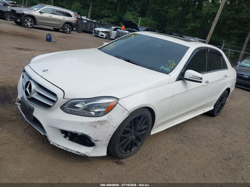 2015 Mercedes-benz E-class VIN WDDHF8JB8FB122480 IAAI salvage auction — NORMAL WEAR, Clear (District Of Columbia), sold $1,350 on 2026-07-29 (photo 2)