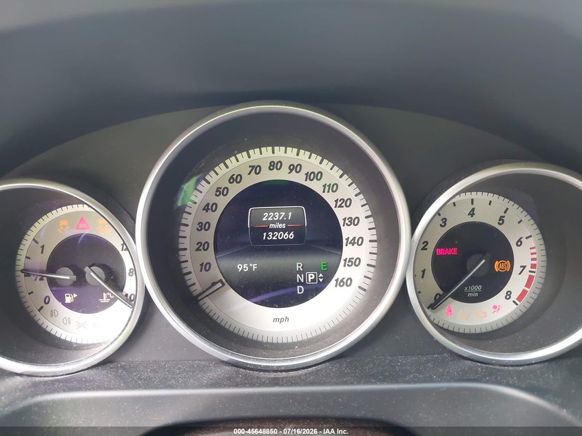 2015 Mercedes-benz E-class VIN WDDHF8JB8FB122480 IAAI salvage auction — NORMAL WEAR, Clear (District Of Columbia), sold $1,350 on 2026-07-29 (photo 7)