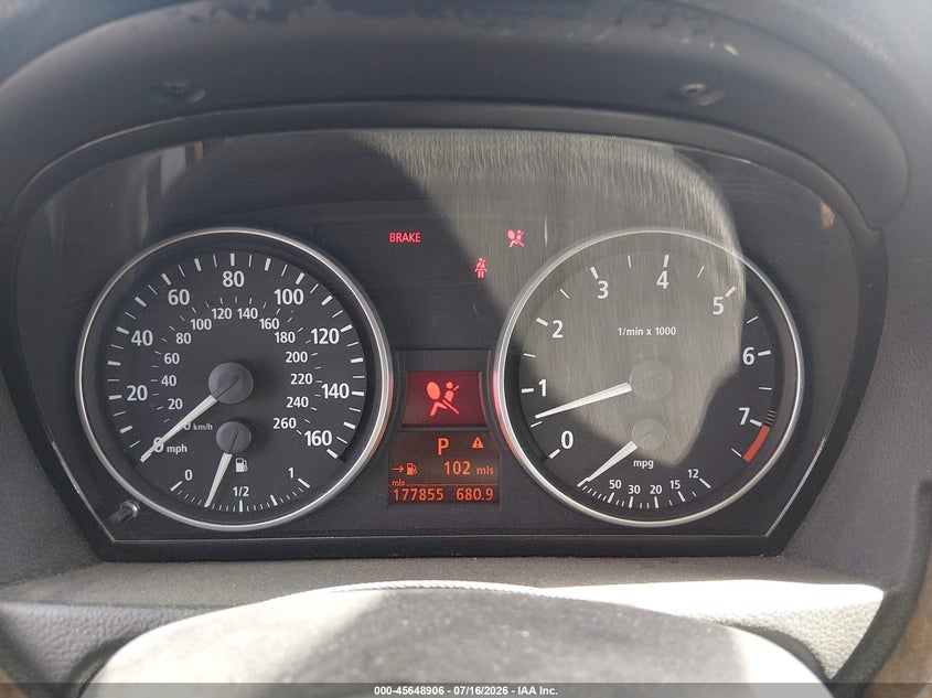 2007 BMW 3 series VIN WBAVA33527PG51577 IAAI salvage auction — FRONT END, Salvage (Nevada), sold $275 on 2026-07-31 (photo 7)