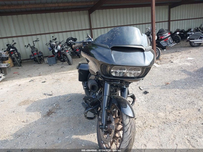 2023 Harley-davidson Road glide VIN 1HD1ACL10PB641153 IAAI salvage auction — SIDE, Salvage Title, sold $9,150 on 2026-09-12 (photo 5)