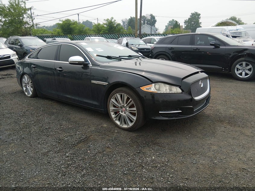 2015 Jaguar Xj series VIN SAJWJ2GD2F8V90497 IAAI salvage auction — FRONT END, Clear (Indiana), sold $1,075 on 2026-07-29 (photo 1)