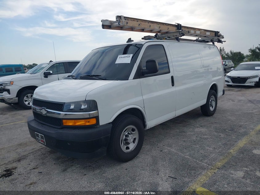 2019 Chevrolet Express 2500 VIN 1GCWGAFG3K1372834 IAAI salvage auction — NORMAL WEAR, Salvage (Florida), sold $2,950 on 2026-08-26 (photo 2)