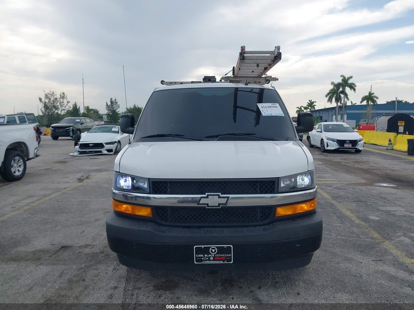 2019 Chevrolet Express 2500 VIN 1GCWGAFG3K1372834 IAAI salvage auction — NORMAL WEAR, Salvage (Florida), sold $2,950 on 2026-08-26 (photo 6)