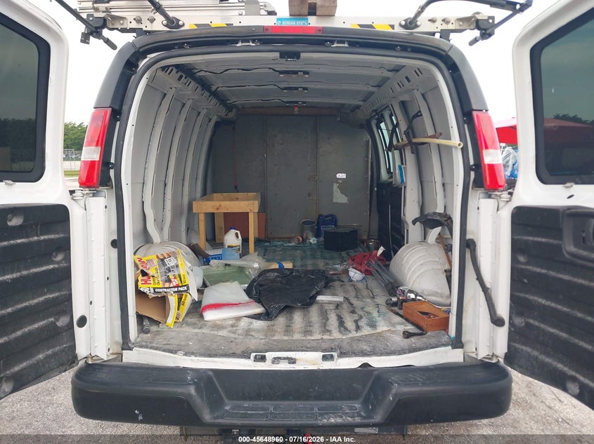 2019 Chevrolet Express 2500 VIN 1GCWGAFG3K1372834 IAAI salvage auction — NORMAL WEAR, Salvage (Florida), sold $2,950 on 2026-08-26 (photo 8)