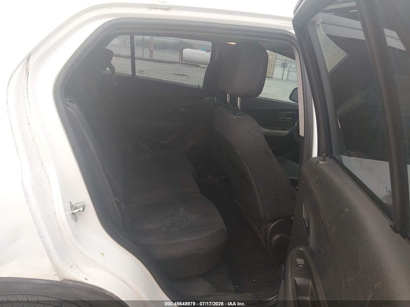 2017 Chevrolet Trax VIN KL7CJNSB1HB165980 IAAI salvage auction — NORMAL WEAR, Clear (Pennsylvania), sold $750 on 2026-07-24 (photo 8)