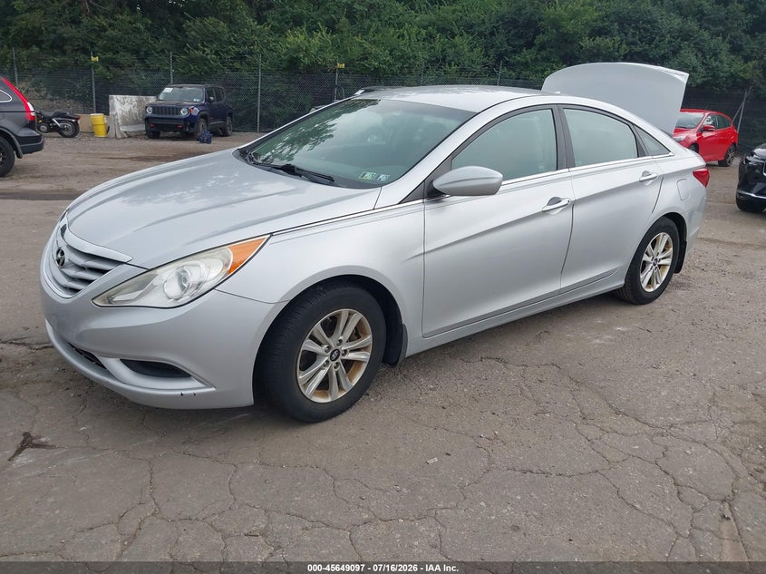 2012 Hyundai Sonata VIN 5NPEB4AC3CH493910 IAAI salvage auction — REAR END, Salvage Title, sold $725 on 2026-07-24 (photo 2)