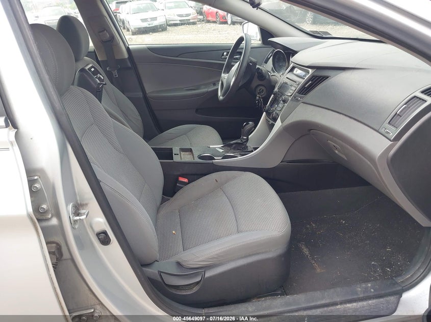 2012 Hyundai Sonata VIN 5NPEB4AC3CH493910 IAAI salvage auction — REAR END, Salvage Title, sold $725 on 2026-07-24 (photo 5)