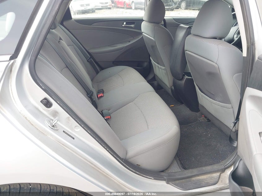 2012 Hyundai Sonata VIN 5NPEB4AC3CH493910 IAAI salvage auction — REAR END, Salvage Title, sold $725 on 2026-07-24 (photo 8)