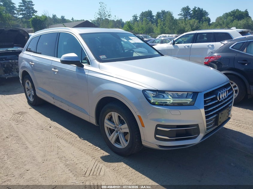 2019 Audi Q7 VIN WA1LHAF77KD018565 IAAI salvage auction — SIDE, Wait Title, sold $9,175 on 2026-09-11 (photo 1)